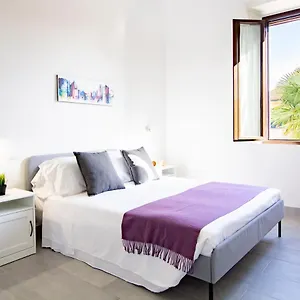 Les House - 2 By Tuscanywego Apartament